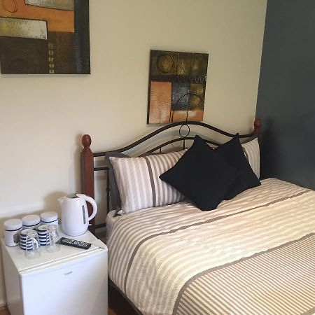 בסלטון Kalgaritch Shortstay Accomodation מראה חיצוני תמונה