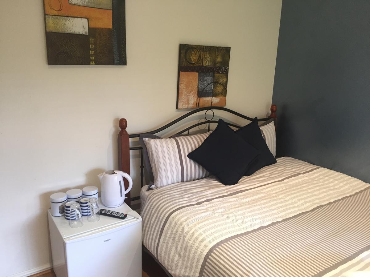 בסלטון Kalgaritch Shortstay Accomodation מראה חיצוני תמונה